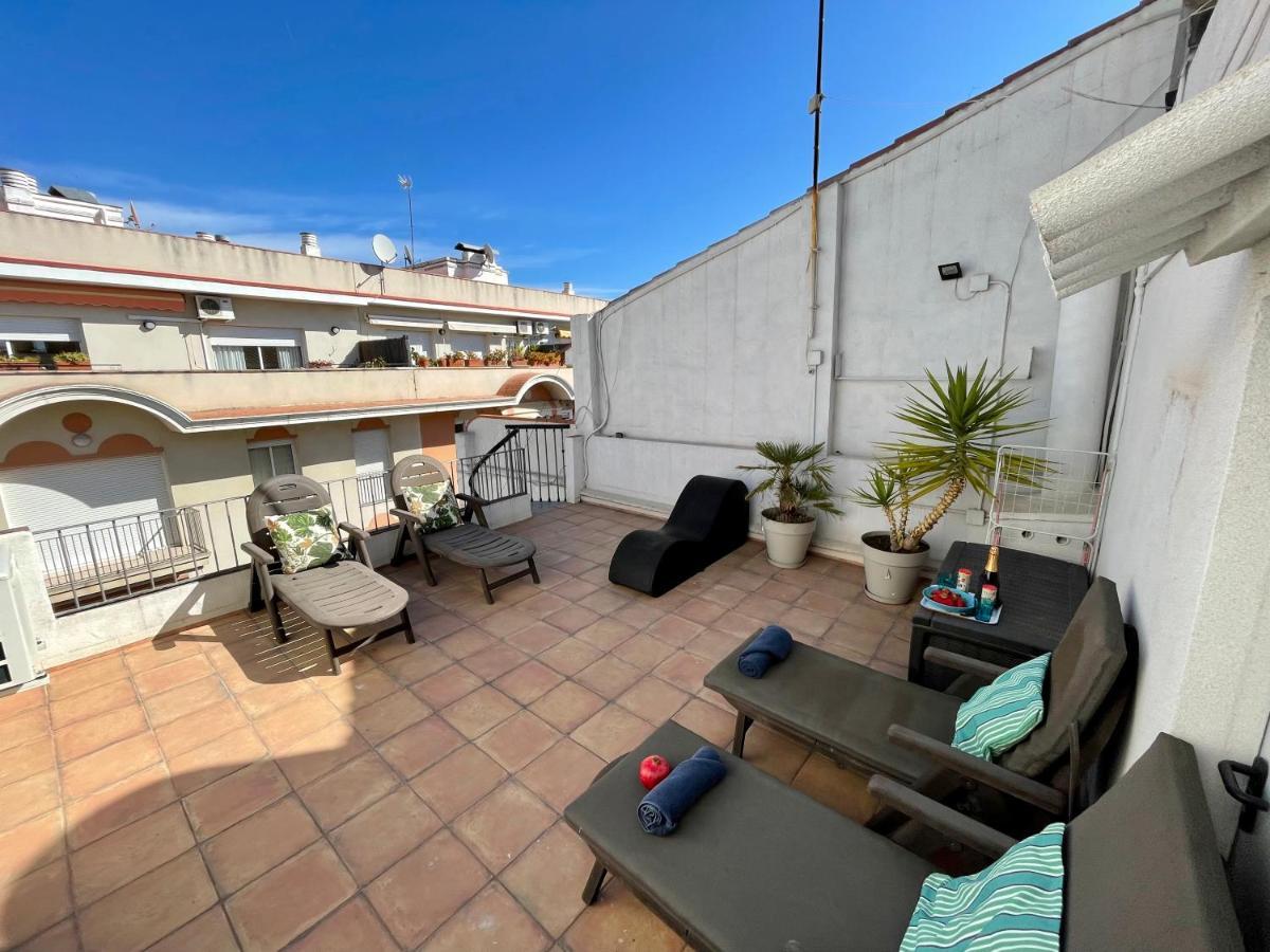 Sea Dreams With Amazing Terrace Apartamento Sitges Exterior foto
